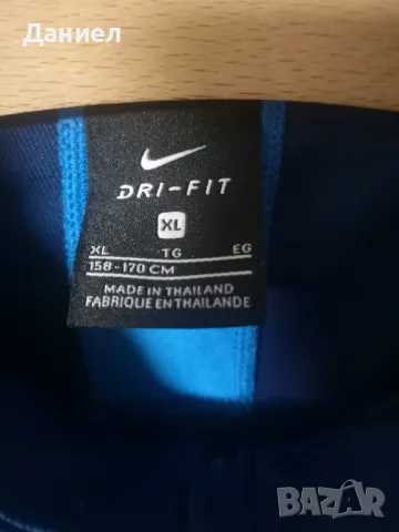 Детско горнище Nike , снимка 3 - Детски анцузи и суичери - 49818133