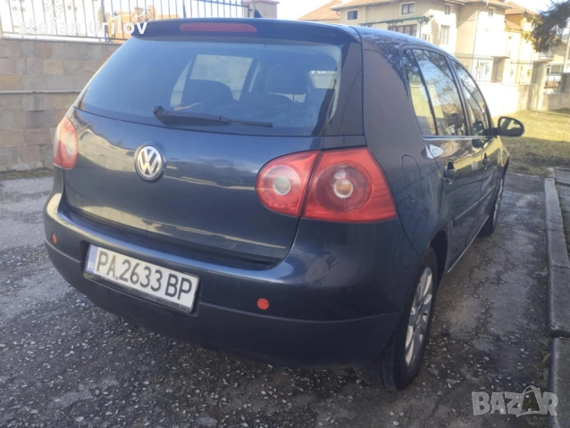 VW Golf 5 1.6 FSI, снимка 4 - Автомобили и джипове - 53615212
