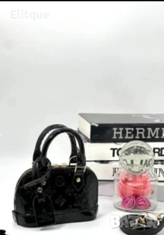 Чанти Louis Vuitton , снимка 6 - Чанти - 53587409