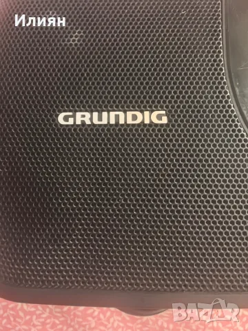 Радиоприемник grundig , снимка 2 - Приемници и антени - 56014567