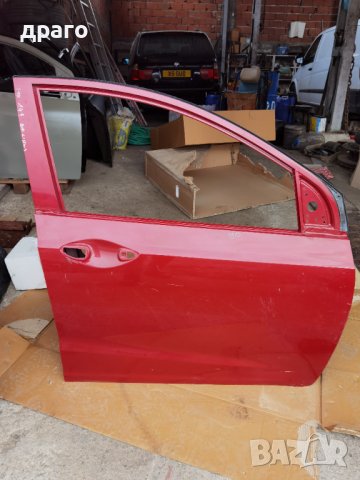 Предни врати Hyundai i10 след 2013 год. , снимка 3 - Части - 38885634