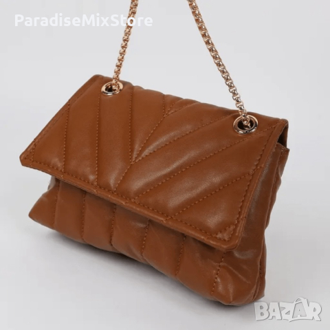 Компактна ватирана кафява чанта с капак и дръжка за рамо тип синджир 30x20см, снимка 1 - Чанти - 44601738