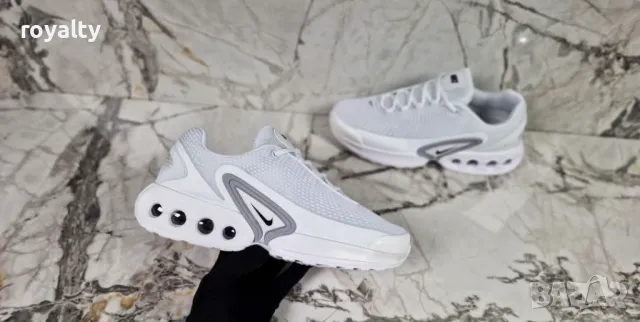 Nike дамски маратонки , снимка 3 - Маратонки - 49681107