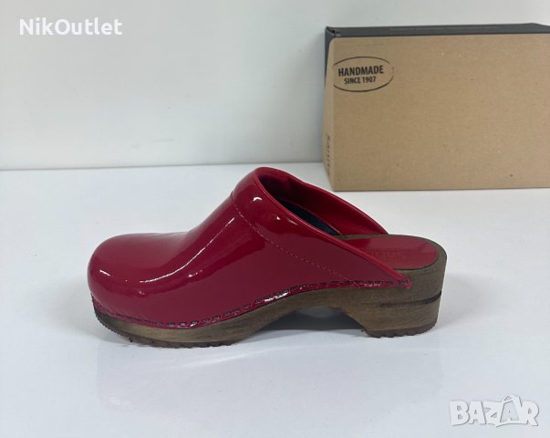 Sanita Handmade Red, снимка 2 - Чехли - 41331153