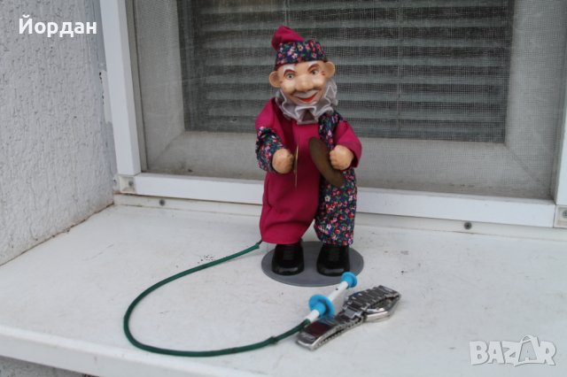 Стара играчка 