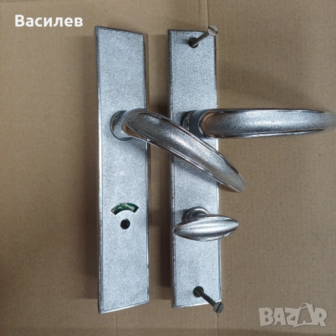 Дръжки за врата на WC, баня, 70 мм