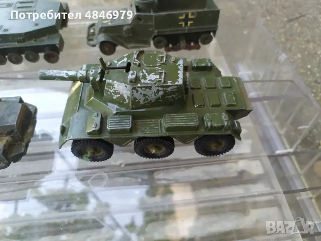 Лот стари военни играчки/танкове/камиони, снимка 10 - Колекции - 55980375