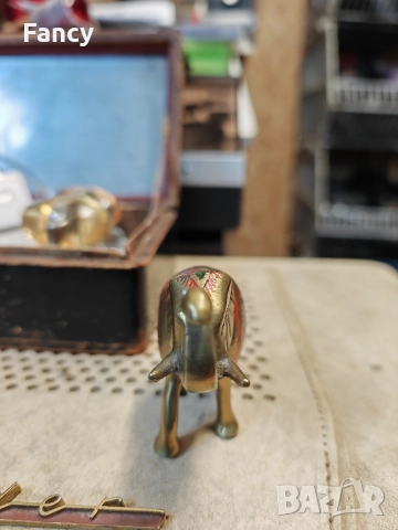 Бронзова статуетка Слон 10/7 см, снимка 3 - Антикварни и старинни предмети - 52766530