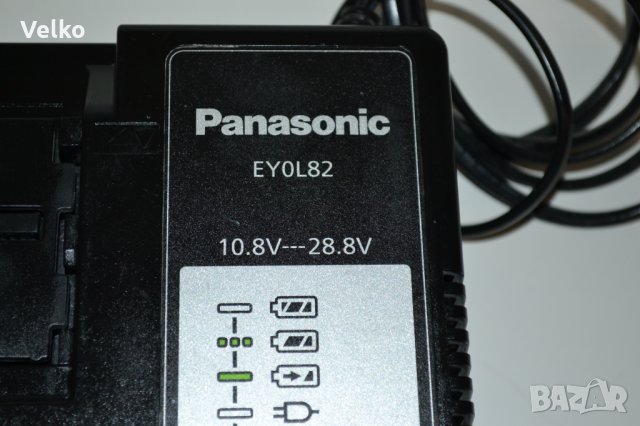 Panasonic EY0L82 Li-ion зарядно за батерии , винтоверт машини, снимка 2 - Винтоверти - 34851166