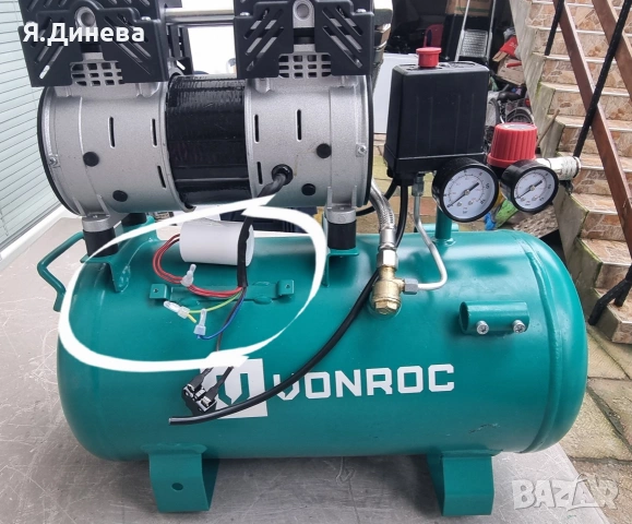 Тих въздушен компресор Vonroc 750w , снимка 2 - Диамантени и режещи инструменти - 53135908