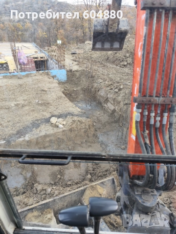 Услуги с мини багер 3т.Хидравличен чук