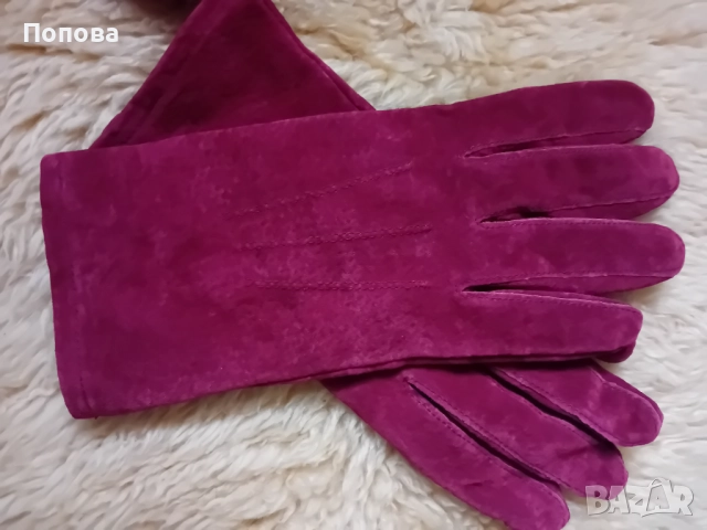 Маркови велурени ръкавици и нова шапка с пон пон лисица/сет/, снимка 2 - Шапки - 52371837