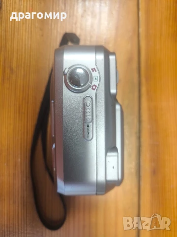 FUJIFILM FinePix 2600 Zoom , снимка 3 - Фотоапарати - 50638871