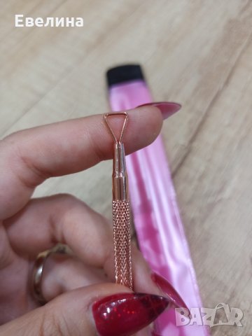 Инструмент за сваляне на геллак в розово злато, снимка 2 - Продукти за маникюр - 35949545