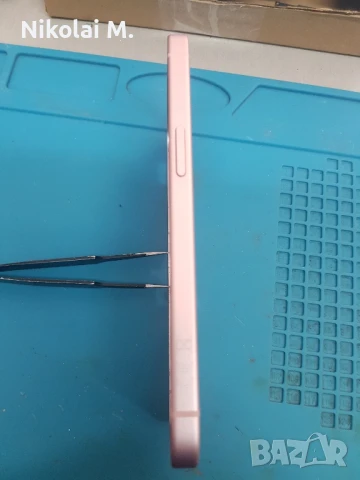 Оргинална  рамка за IPhone 15 pro(розава), снимка 3 - Резервни части за телефони - 50455380