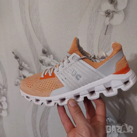 маратонки ON Cloud swift  номер 41-42, снимка 13 - Маратонки - 49067180