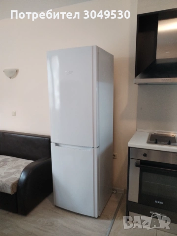 Хладилник с фризер - Hotpoint Ariston