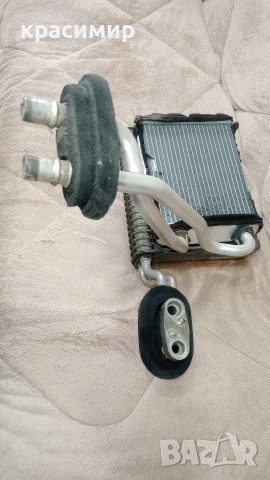 радиатор за парно на Рено Лагуна 2, снимка 2 - Автомобили и джипове - 53149500