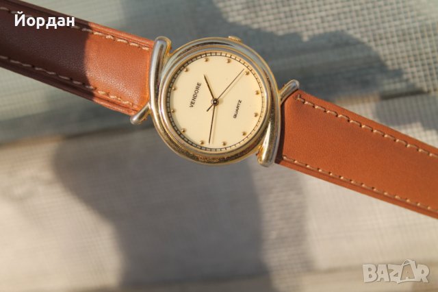 Дамски часовник ''Vendore'' 30 mm, снимка 6 - Антикварни и старинни предмети - 39699550