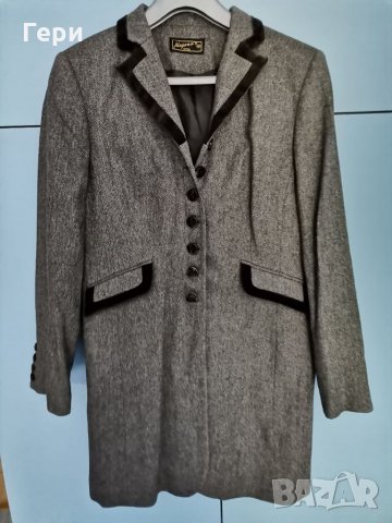 Палтенце, тип сако на фирма Маркам, снимка 1 - Палта, манта - 33939709