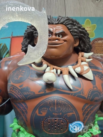 Мауи - Смелата Ваяна - Говореща оригинална кукла Disney Store , снимка 9 - Кукли - 43449982