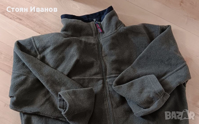 Нов оригинален мъжки полар, размер XL в земно зелен цвят, снимка 4 - Якета - 51892628