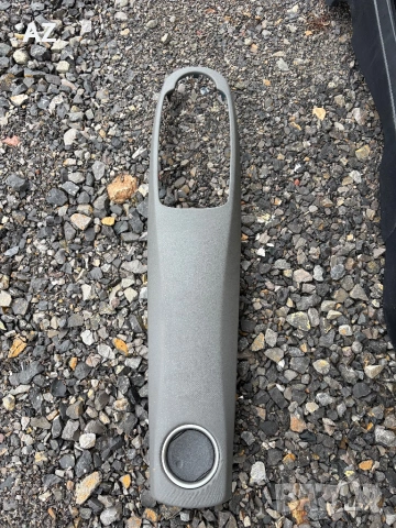 Барче Toyota yaris след 2012, снимка 4 - Аксесоари и консумативи - 53530953