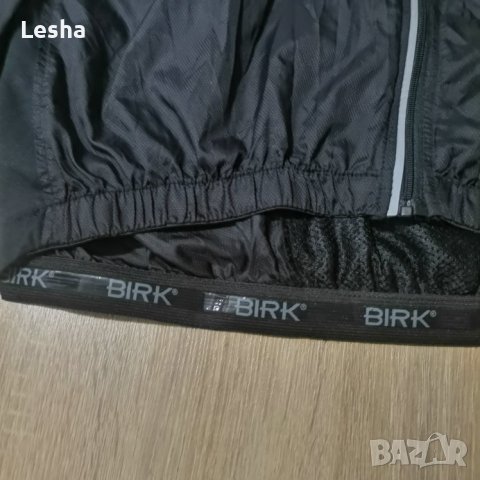 bIRK size M, снимка 5 - Якета - 42447295
