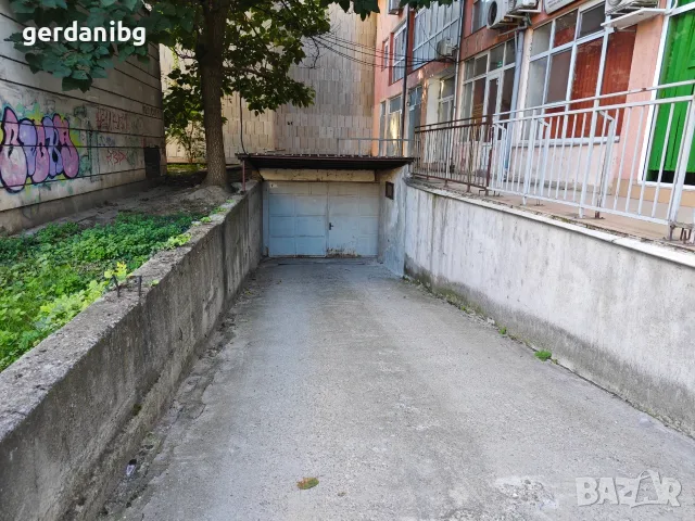 Гаражи 2бр под наем, подземни, снимка 2 - Гаражи и паркоместа - 56252812