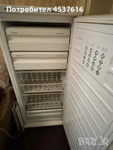 Продавам вертикален фризер indesit със 7 чекмеджета , снимка 4 - Фризери - 55904121