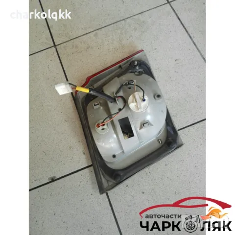 Стоп десен Киа Каренс вътрешен, снимка 2 - Части - 47689360