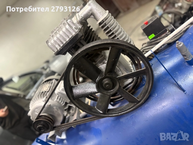 Италиански трифазен компресор , снимка 5 - Други машини и части - 51955621