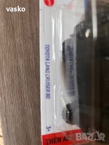 Hotwheels Land Cruiser 80, снимка 3 - Колекции - 42524349