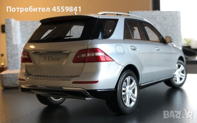 1:18 Mercedes-Benz ML-Klasse Minichamps Модел За Колекционери!, снимка 2 - Колекции - 53771226