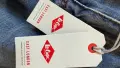 Нови дамски дънки Lee Cooper Jacklin Slim Straight (Размер 25/28), снимка 7
