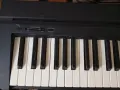Yamaha p35 дигитално пиано 88клавиша собствени говорители, снимка 5