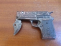 Колекционерска запалка пистолет LIONKING с вграден нож, снимка 6