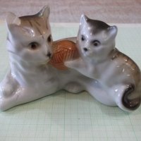 Котки порцеланови, снимка 1 - Други ценни предмети - 34639183