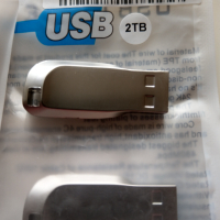 USB флаш памет 2 TB сребърен цвят. Висока скорост прехвърляне на данни, снимка 3 - USB Flash памети - 44585503