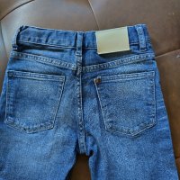 Детски дънкови къси панталонки H&M 110, снимка 2 - Детски къси панталони - 40644282