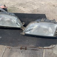 Фар Пежо 306 Peugeot 306 , снимка 1 - Части - 40577764