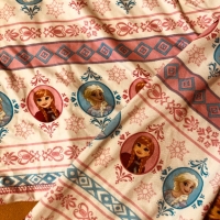 Замръзналото кралство / Елза и Ана - Детска пижама, снимка 2 - Детски пижами - 36063452