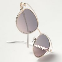 Оригинални дамски слънчеви очила Guess -50%, снимка 2 - Слънчеви и диоптрични очила - 40031918