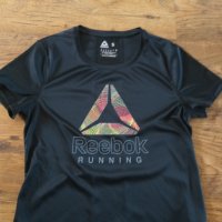 Reebok Run Essentials - страхотна дамска тениска КАТО НОВА, снимка 4 - Тениски - 41339987