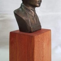 Бронзова статуетка С.Бандера, снимка 3 - Статуетки - 35905170
