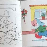 Снежанка и седемте джуджета- Уолт Дисней, снимка 2 - Детски книжки - 41288273