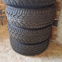 Зимни гуми , снимка 4 - Гуми и джанти - 44352240