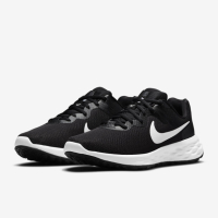 Мъжки маратонки Nike REVOLUTION 6 NN, снимка 2 - Маратонки - 44584672