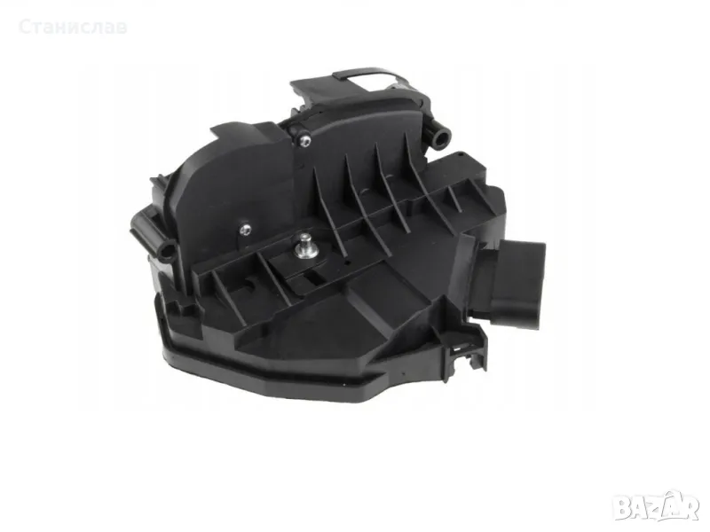 Ford Focus MK3 Брава за задна лява врата, снимка 1