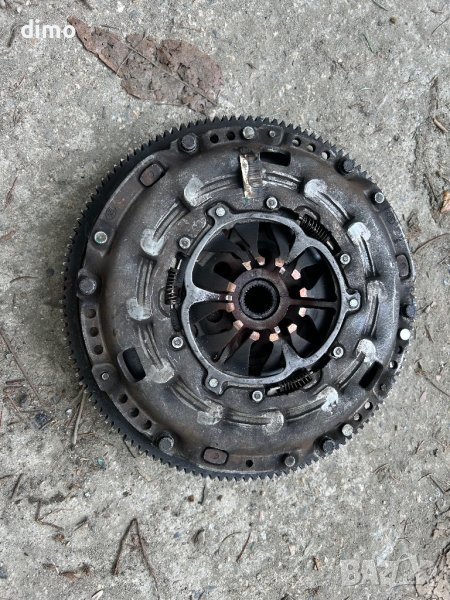 Съединител за 1.8 TSI VW Seat Audi Skoda 06J105266b комплект демпферен маховик феродов и притискател, снимка 1